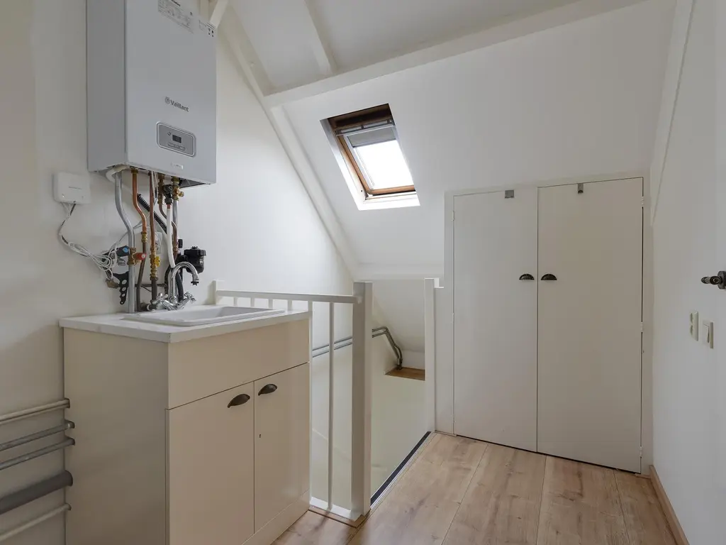 Zandeveltweg 130, 'S-GRAVENZANDE