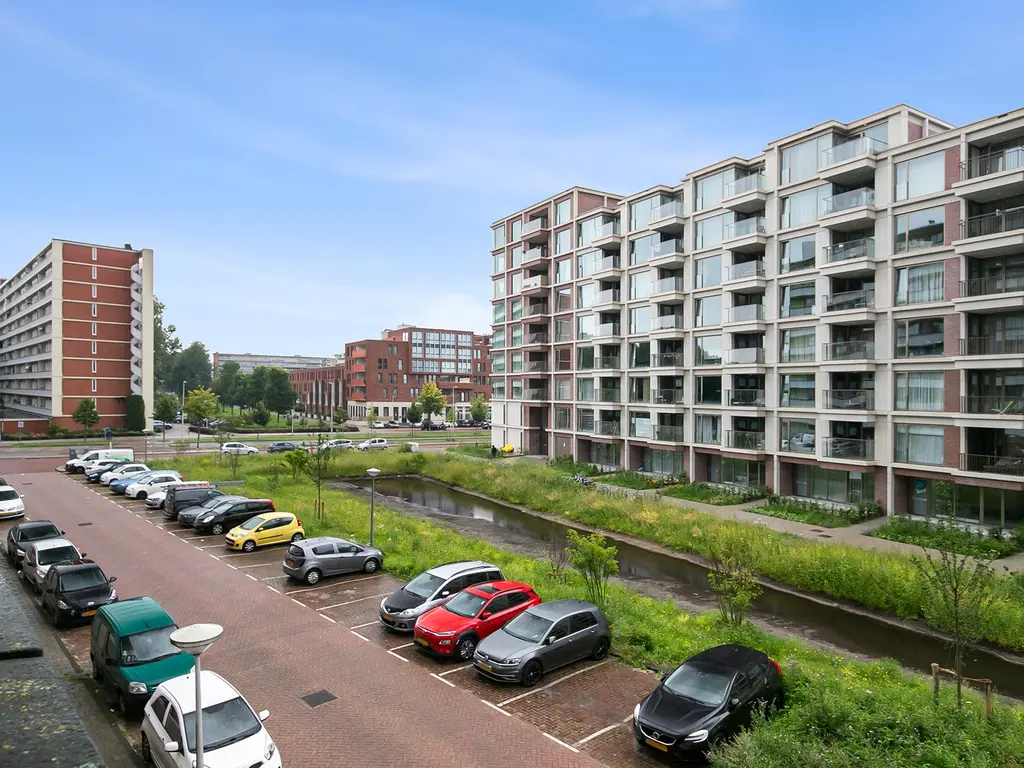 Osdorper Ban 81, AMSTERDAM