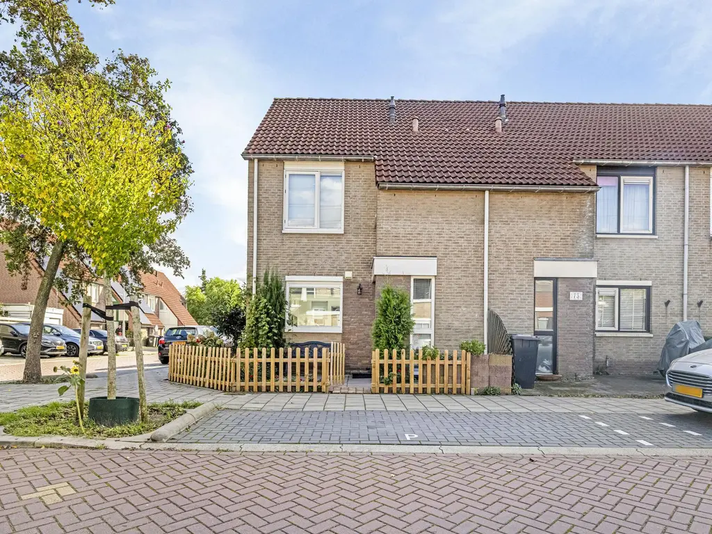Bennebroekstraat 71, ZAANDAM