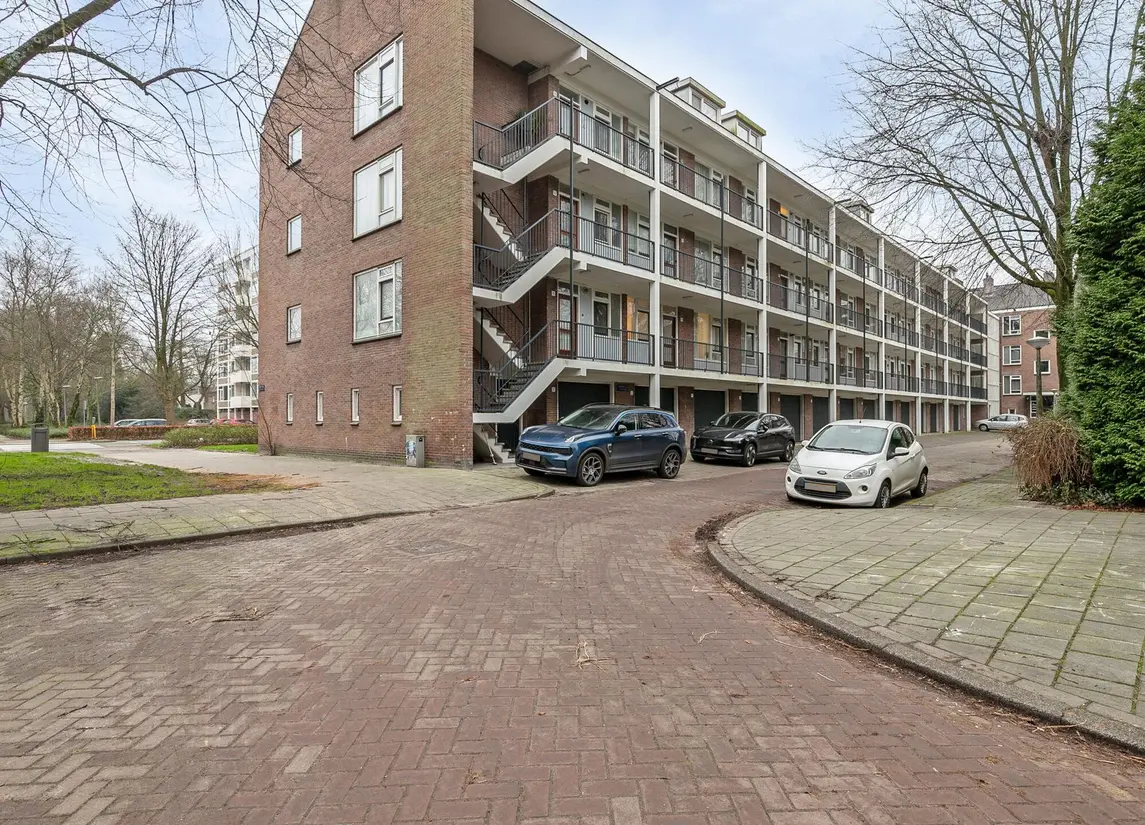 Sonneveld 16
