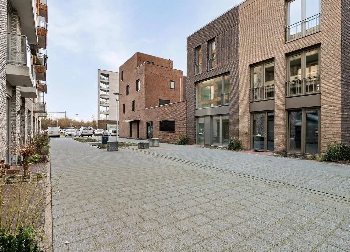 Corry Tendeloostraat 18