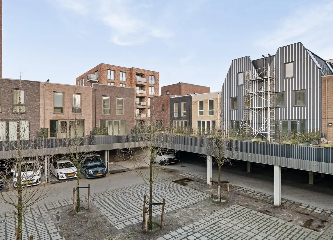 Corry Tendeloostraat 18