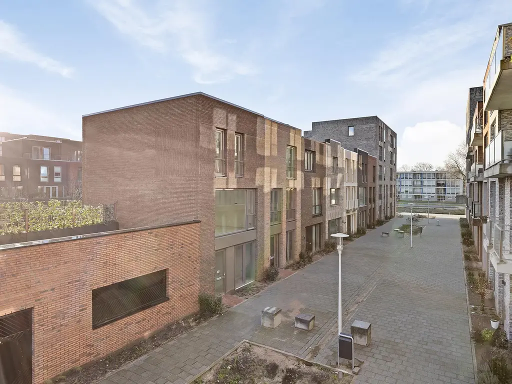 Corry Tendeloostraat 18, ZAANDAM