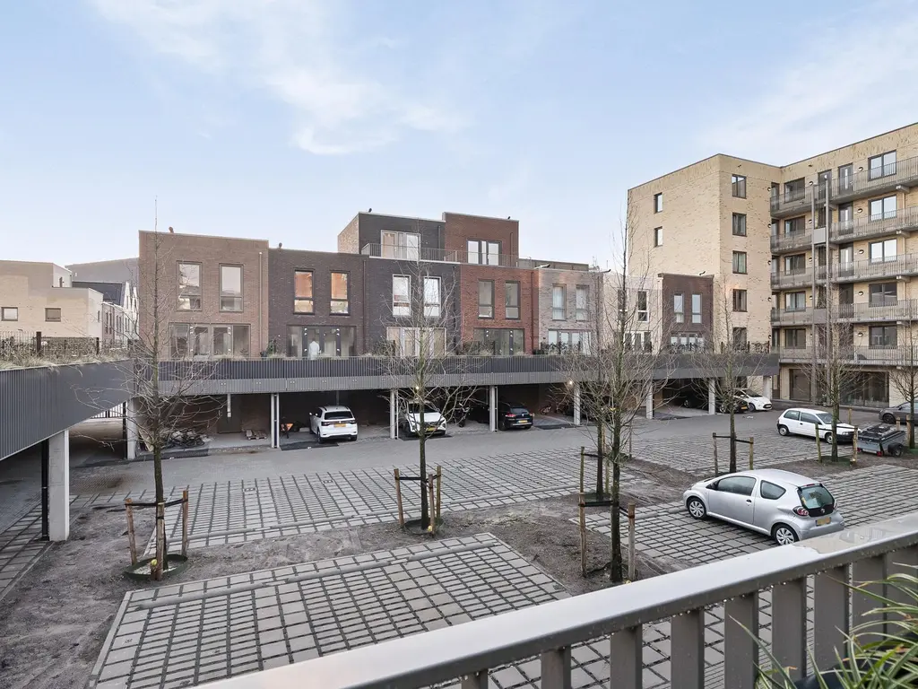 Corry Tendeloostraat 18, ZAANDAM
