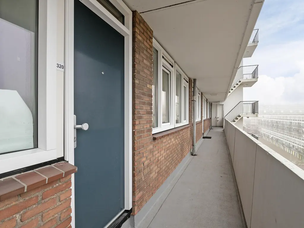 Langswater 320, AMSTERDAM