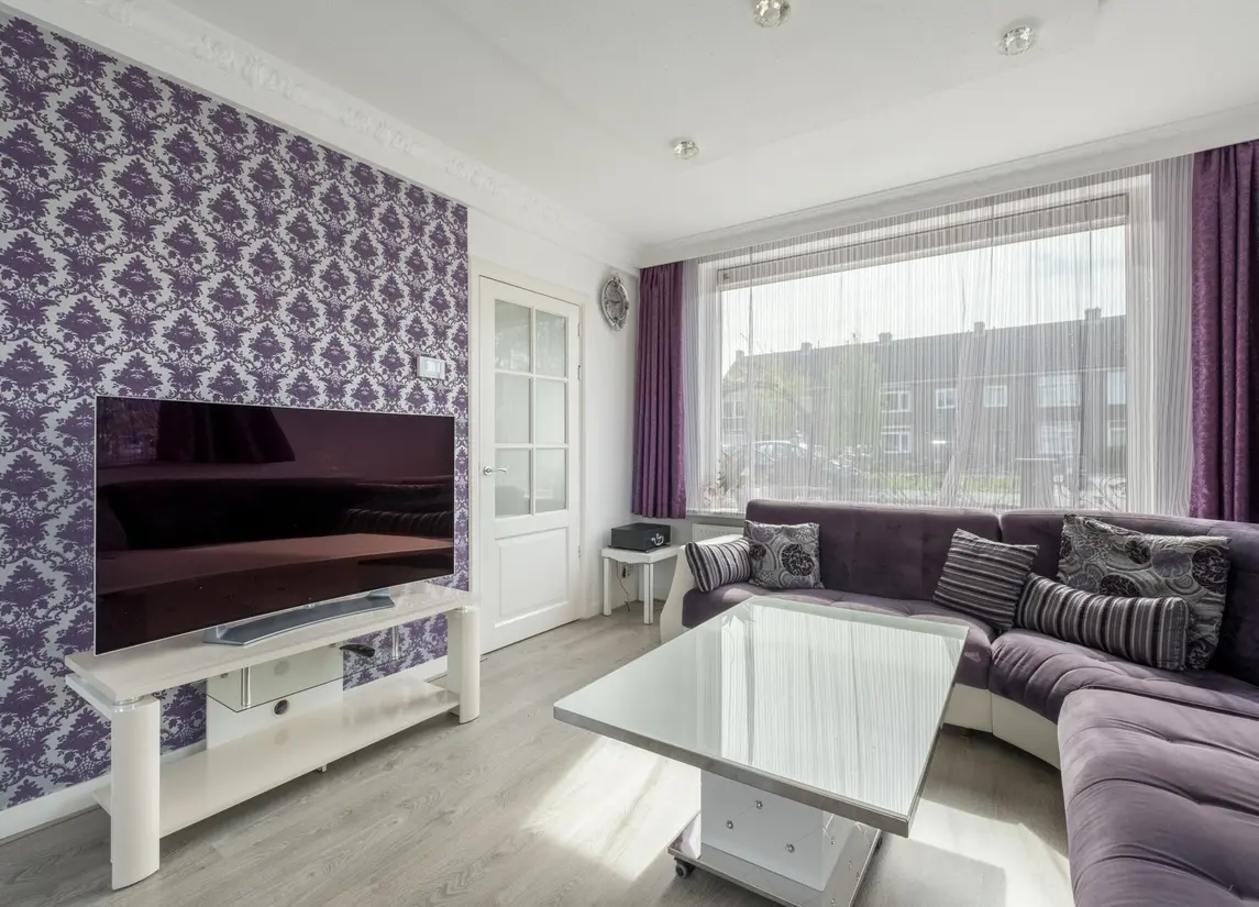 Walraven van Hallstraat 11