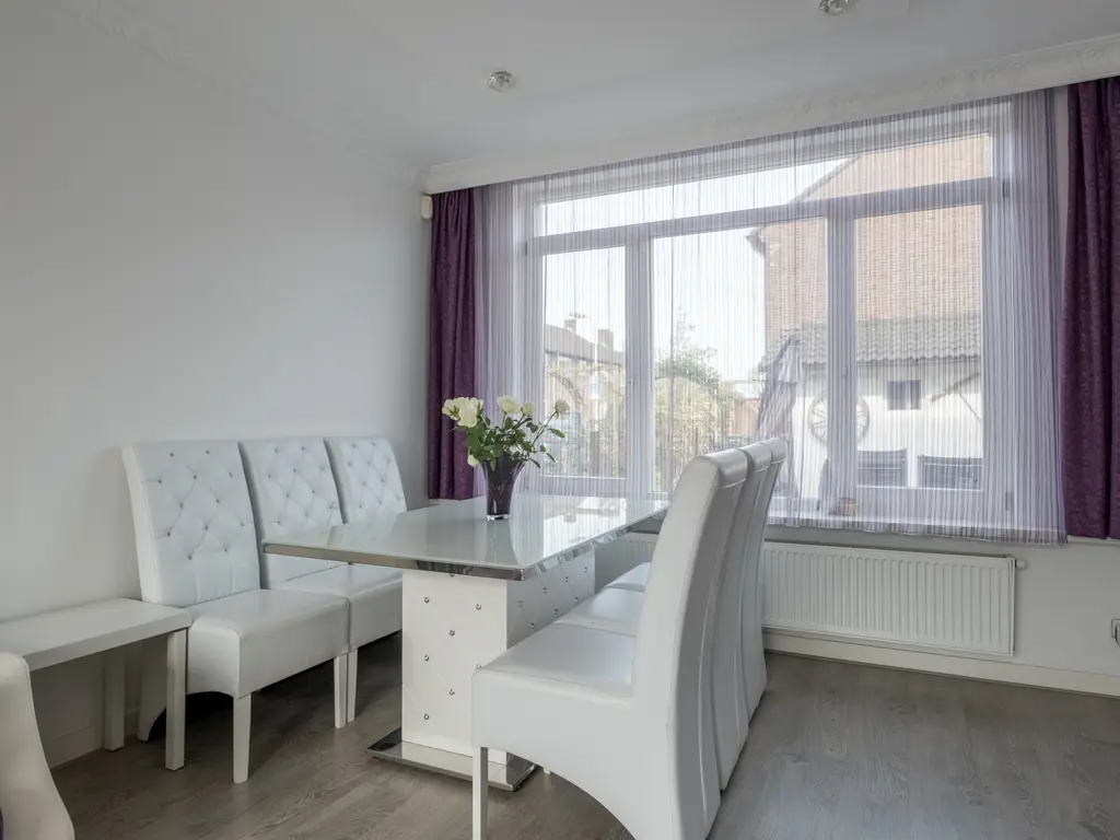Walraven van Hallstraat 11, ZAANDAM