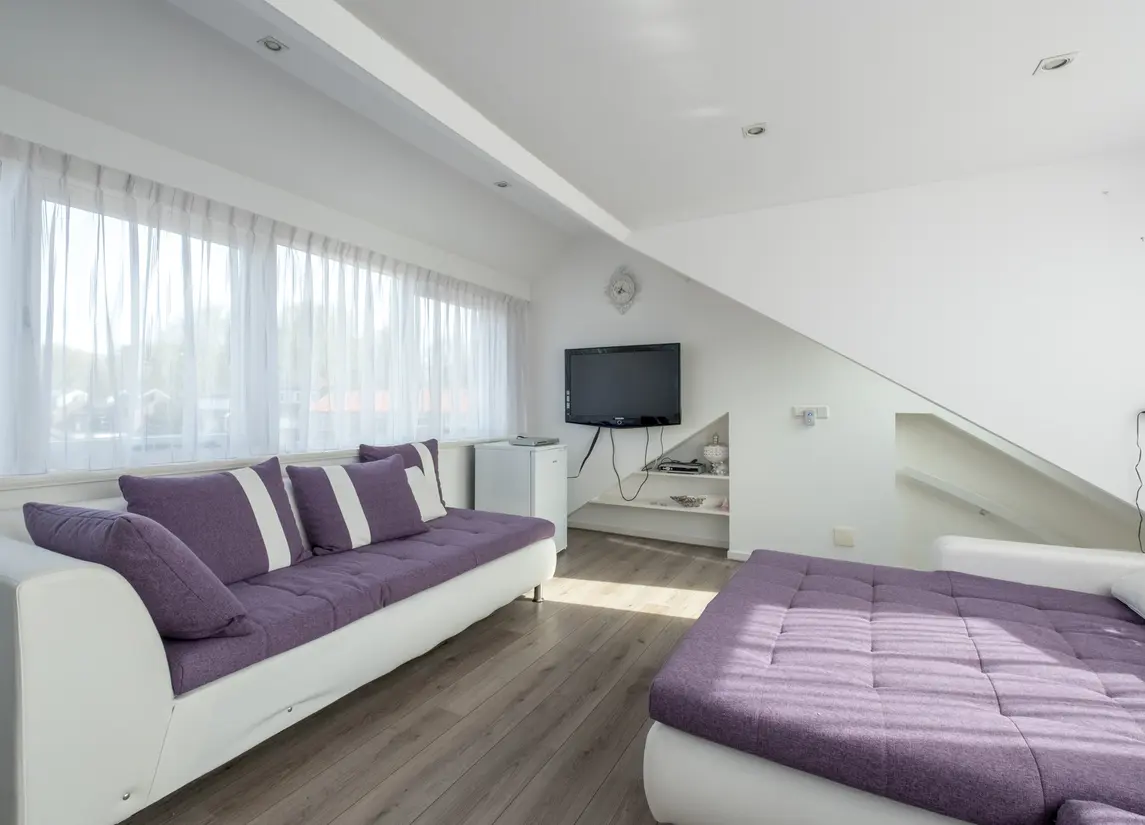 Walraven van Hallstraat 11