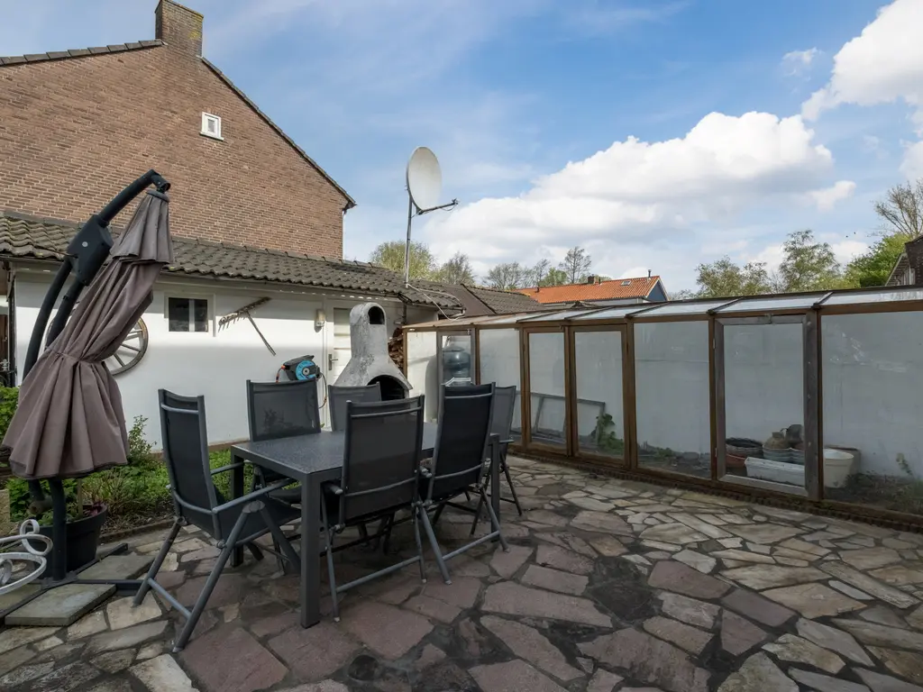 Walraven van Hallstraat 11, ZAANDAM