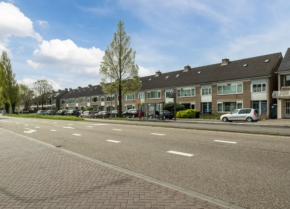 Walraven van Hallstraat 11