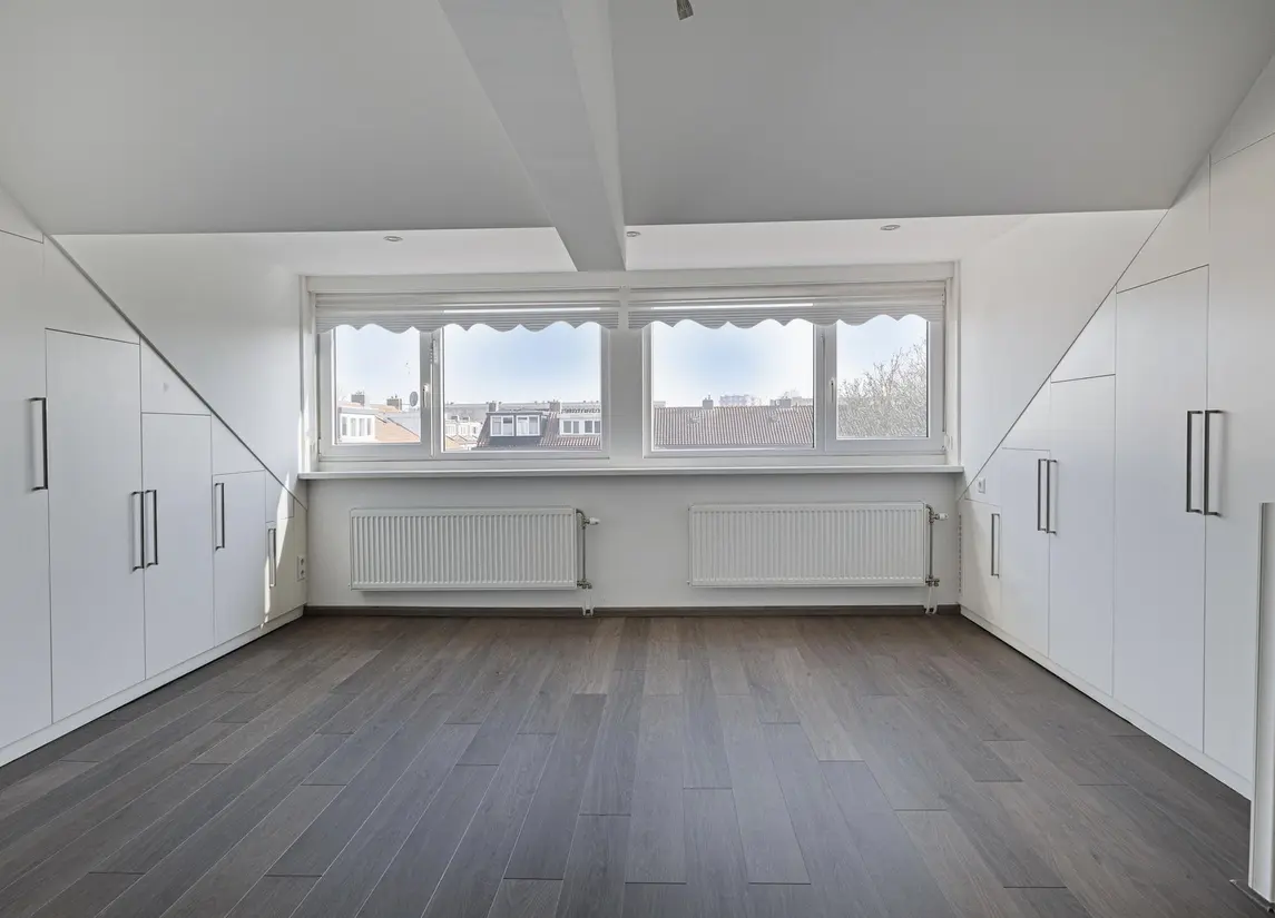 Cort van der Lindenkade 30