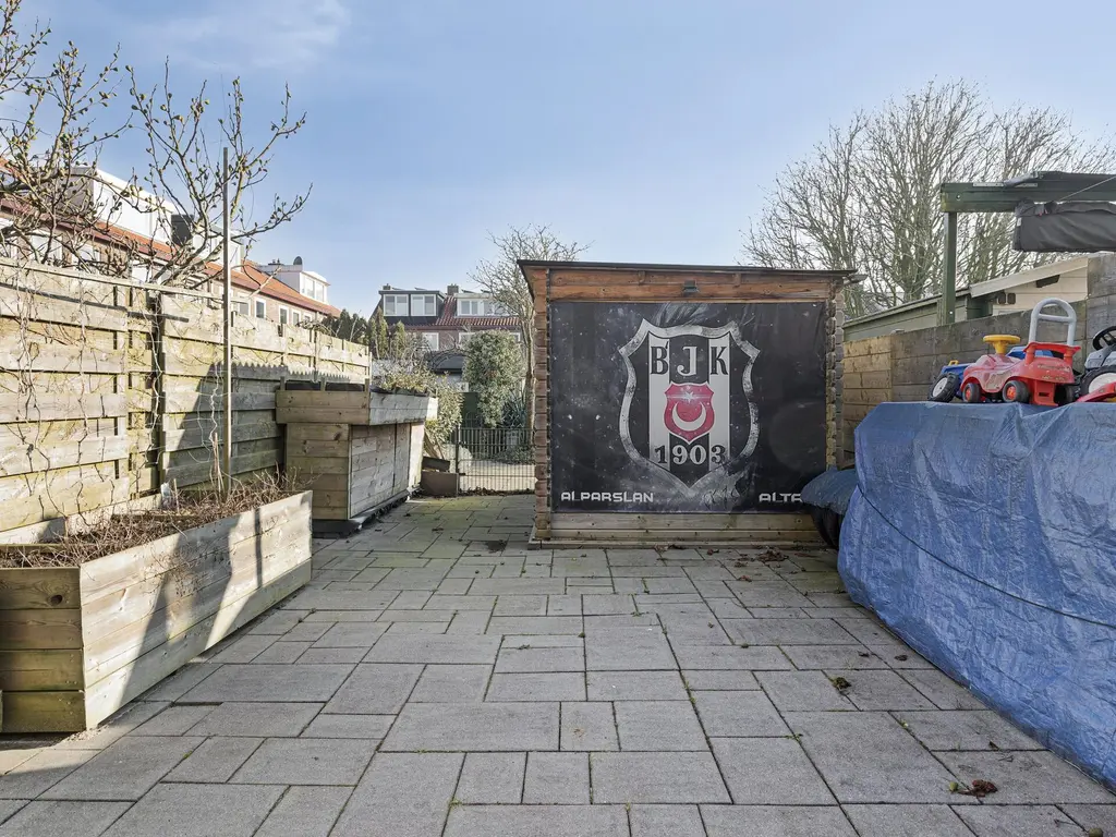 Cort van der Lindenkade 30, AMSTERDAM