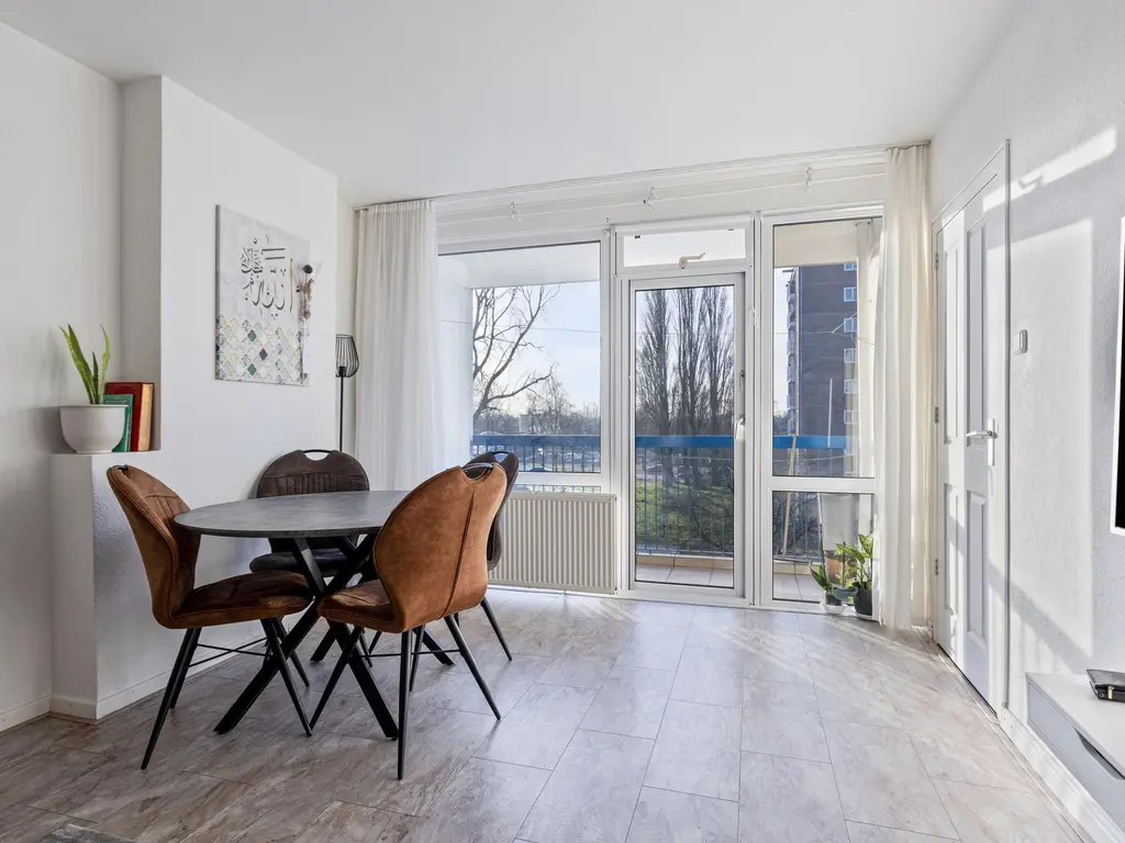 Linnaeusstraat 190, ZAANDAM