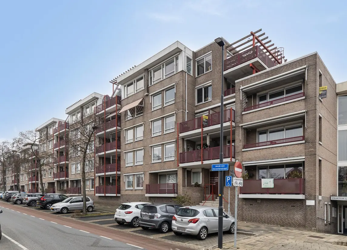 Jacob van Deventerstraat 105