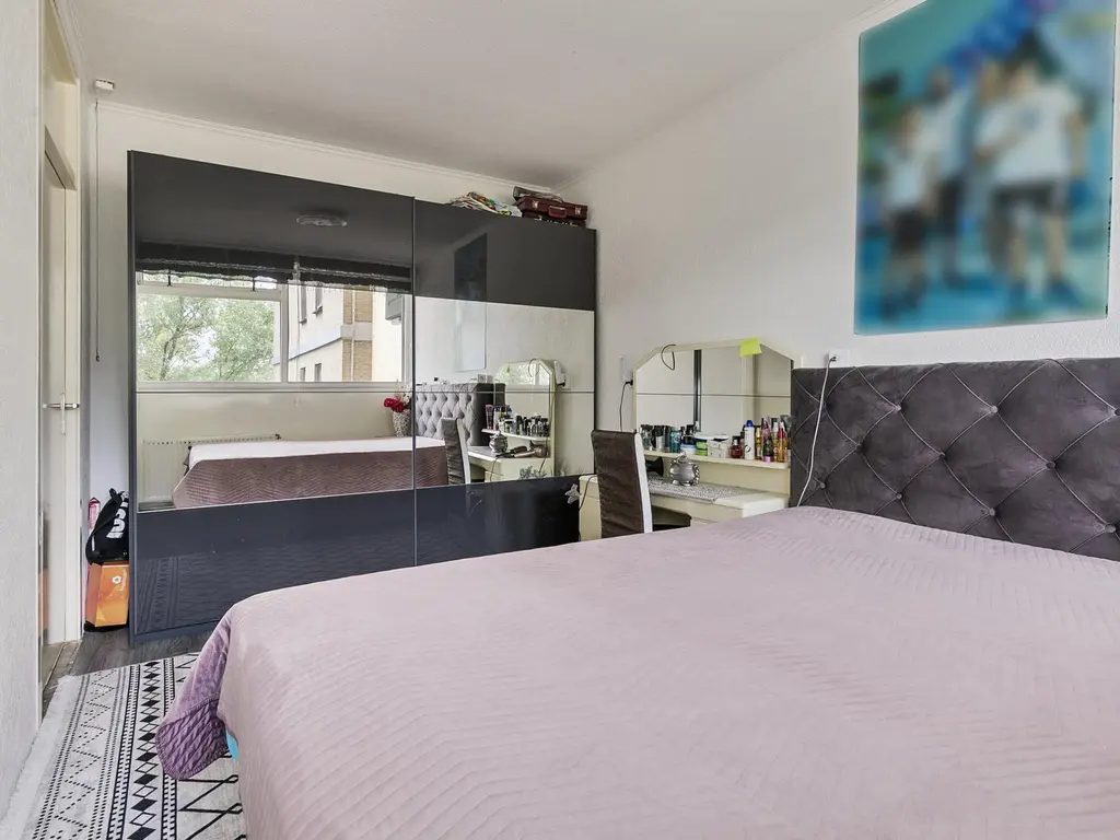 Oost-Dorsch 36, ZAANDAM