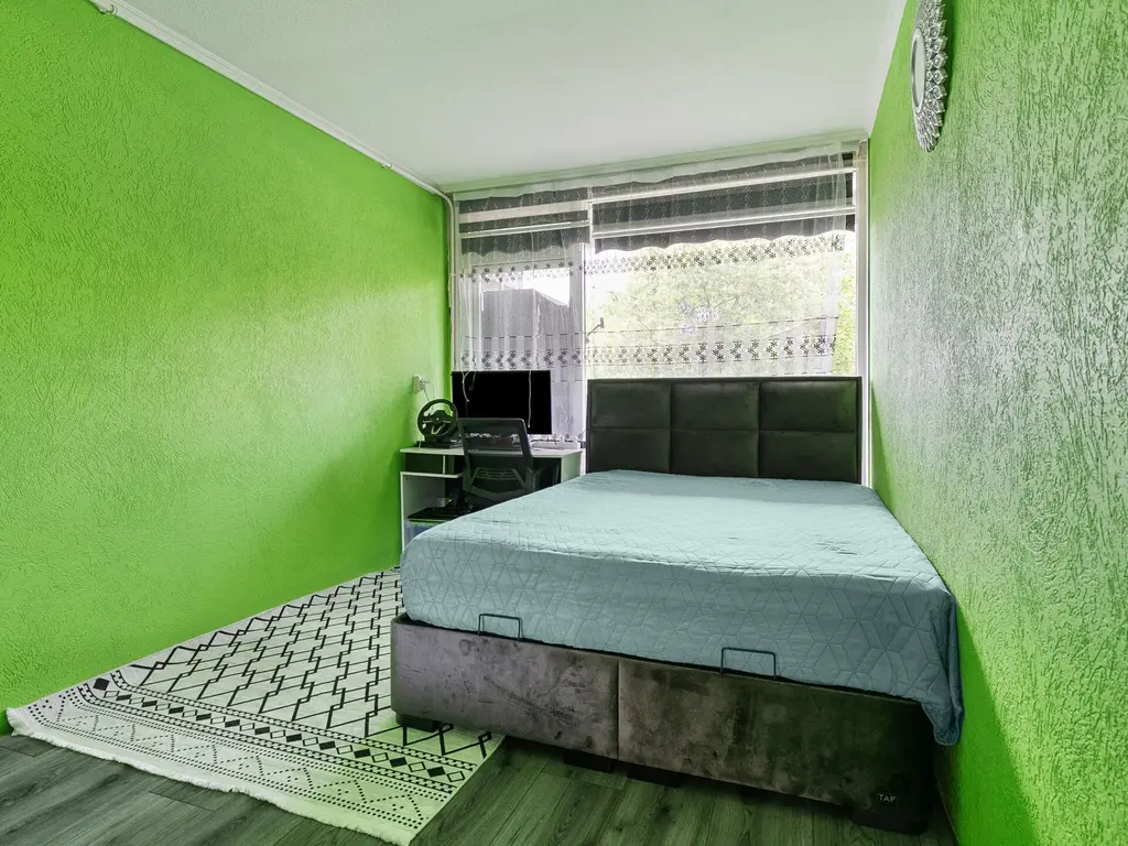 Oost-Dorsch 36, ZAANDAM
