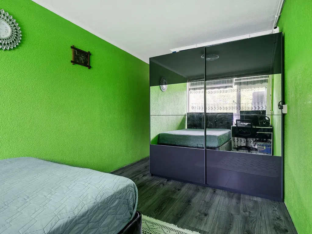 Oost-Dorsch 36, ZAANDAM