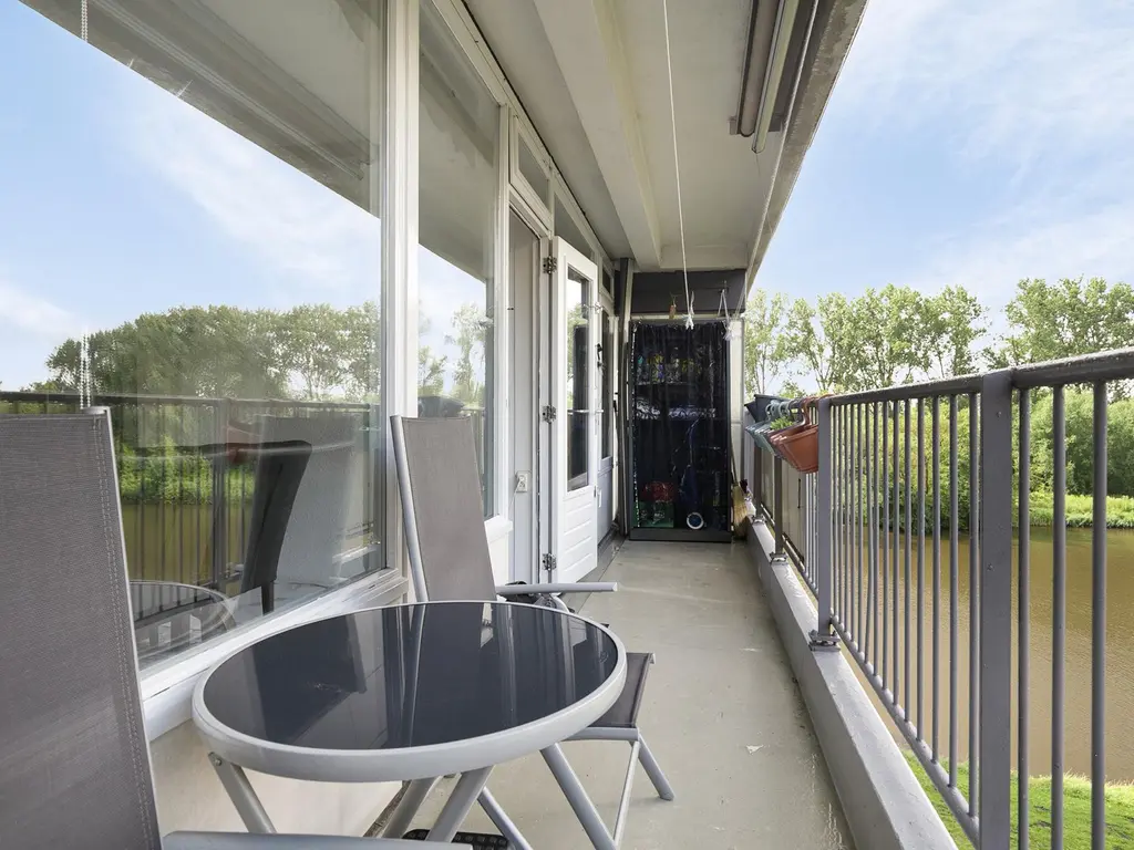 Oost-Dorsch 36, ZAANDAM
