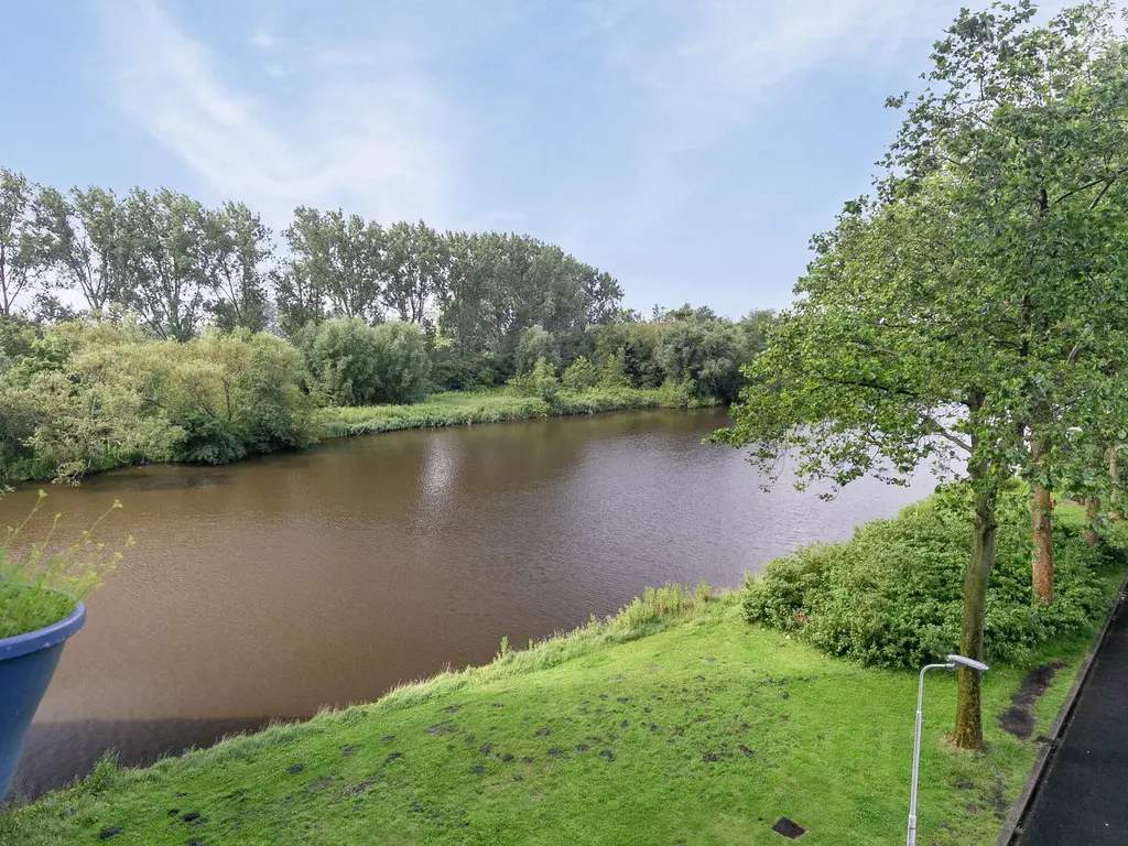 Oost-Dorsch 36, ZAANDAM