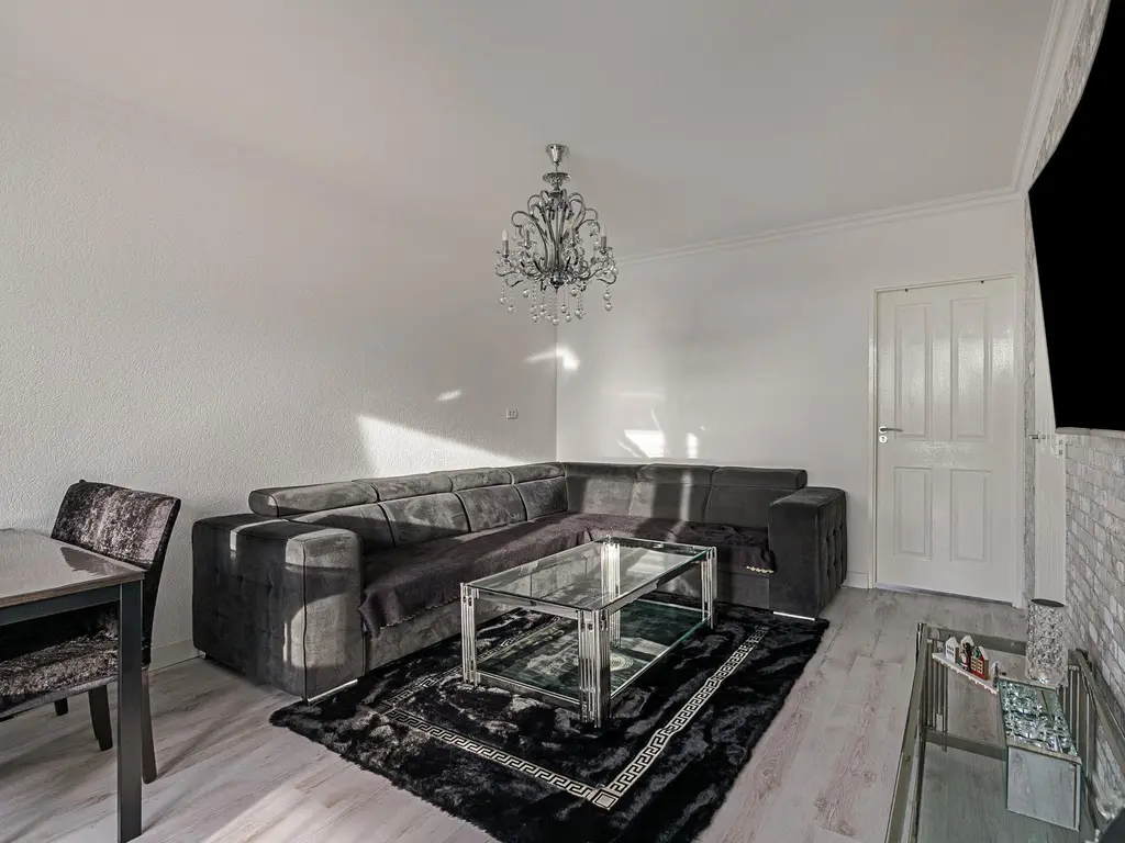 Linnaeusstraat 230, ZAANDAM
