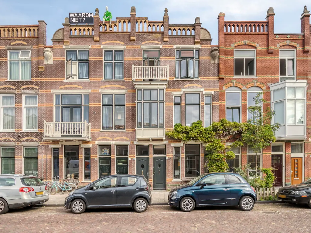Drie Octoberstraat 19, Leiden