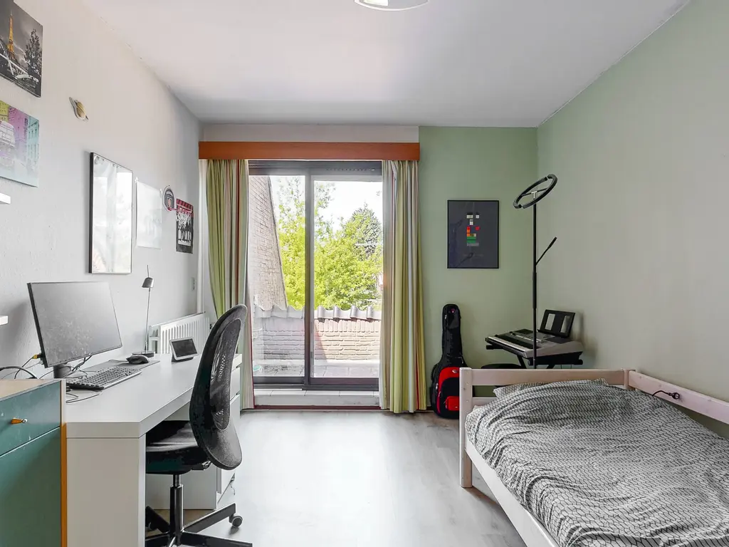 Oxfordlaan 27, Leiden