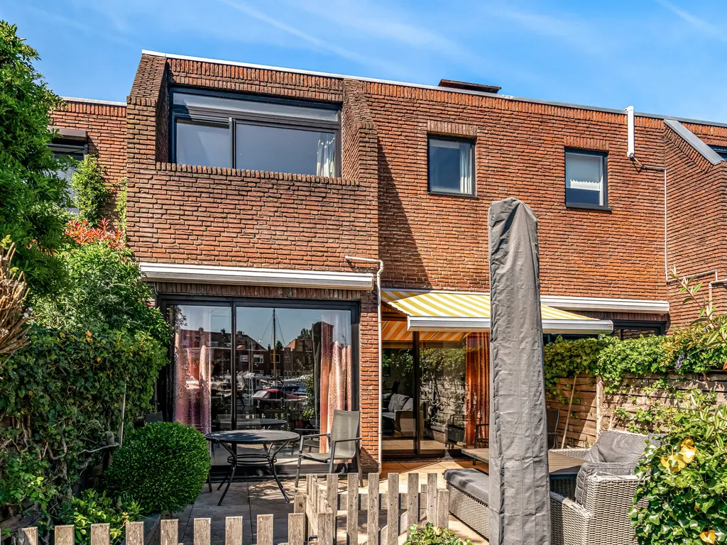 Oxfordlaan 27, Leiden