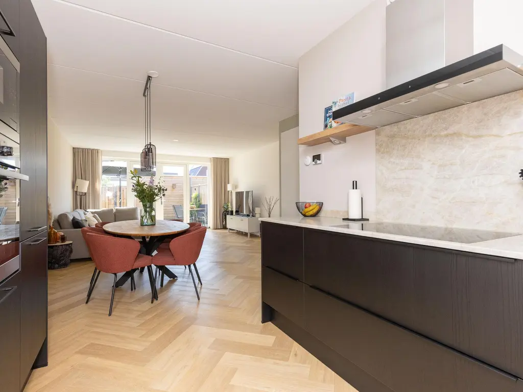 Elle Molstraat 33, Blokker