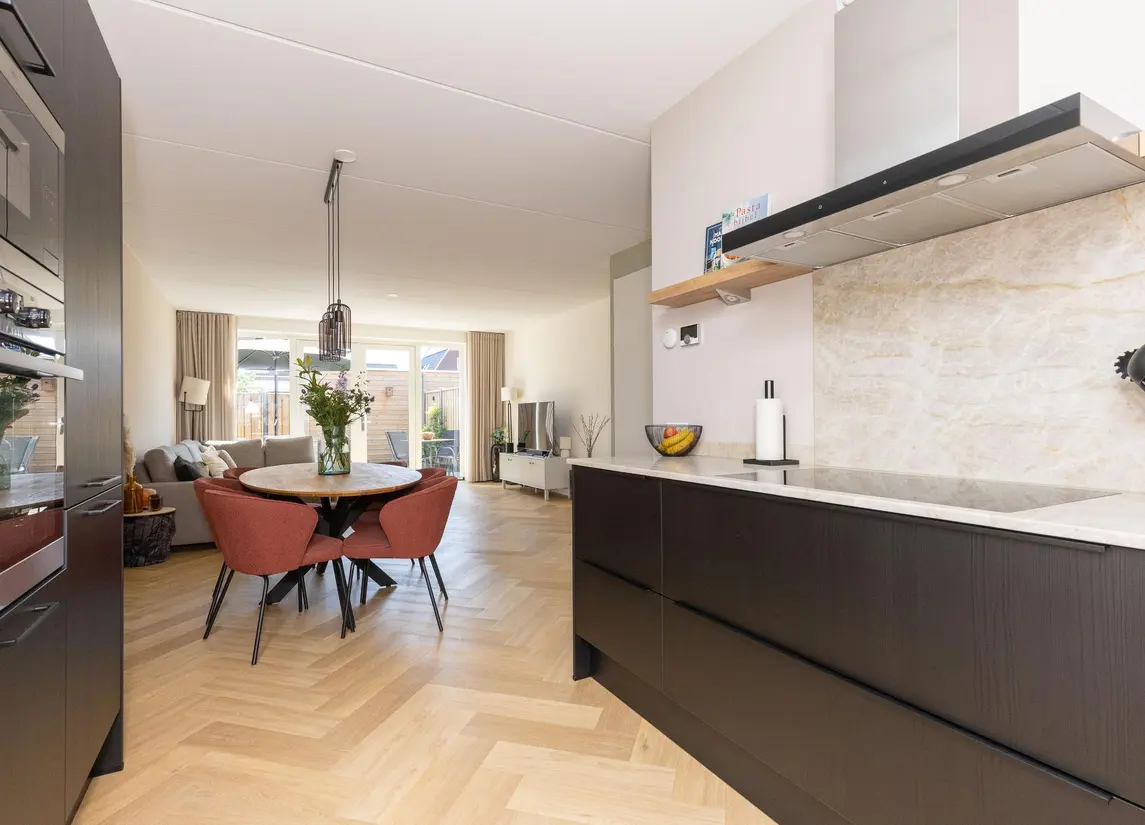 Elle Molstraat 33