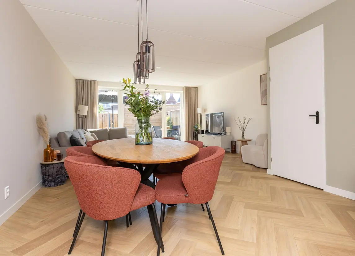 Elle Molstraat 33