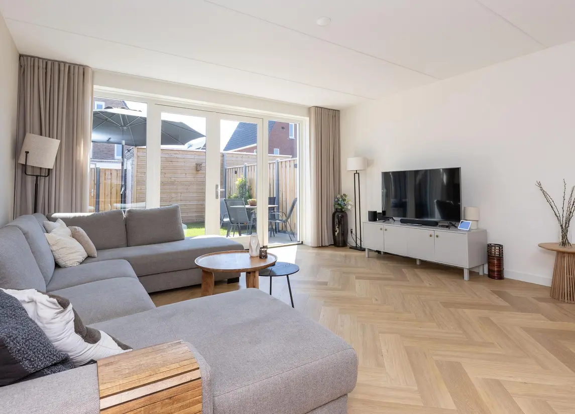 Elle Molstraat 33