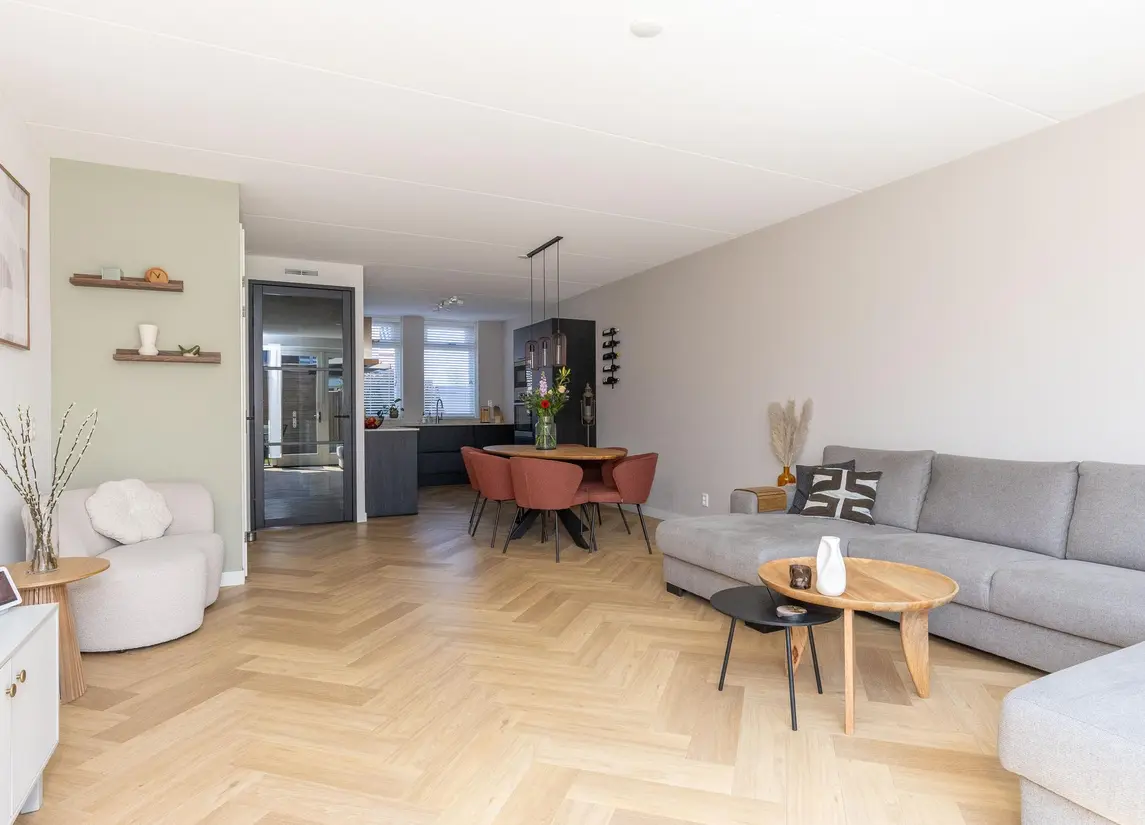 Elle Molstraat 33