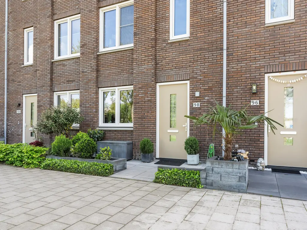 Sven Kramerstraat 98, SCHIEDAM