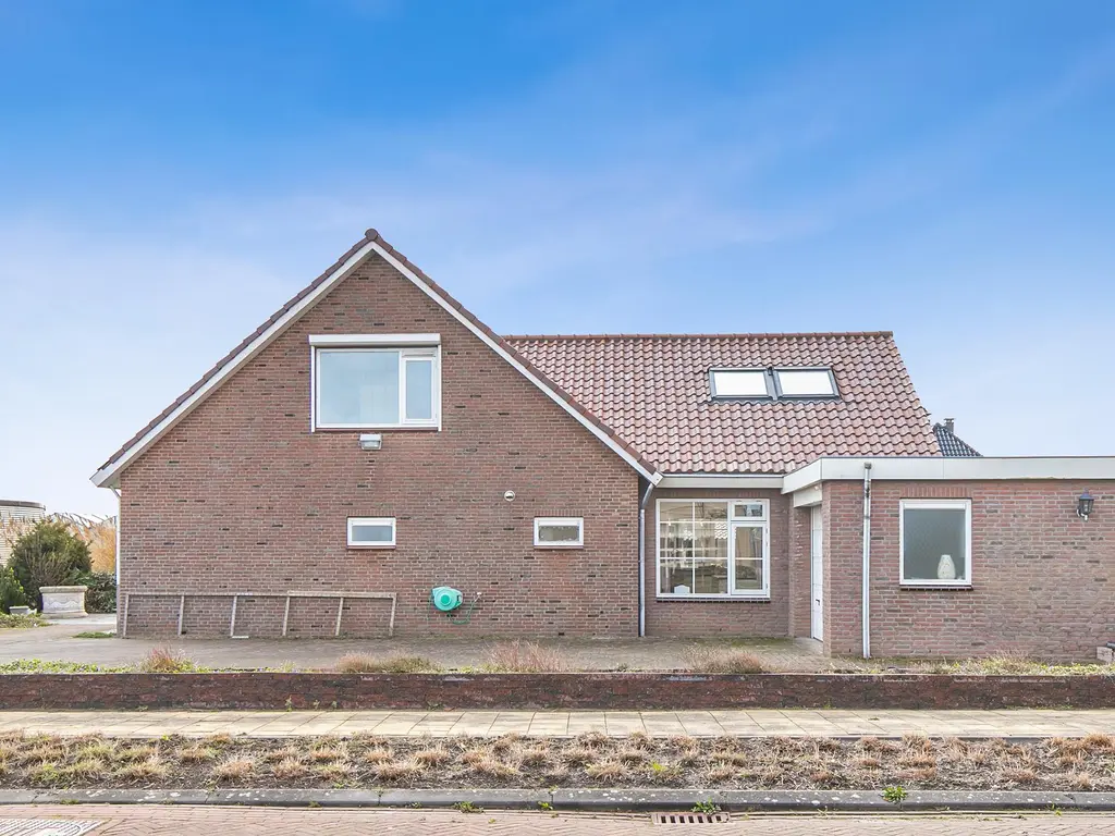 Dokter Kniplaan 2, HOEK VAN HOLLAND