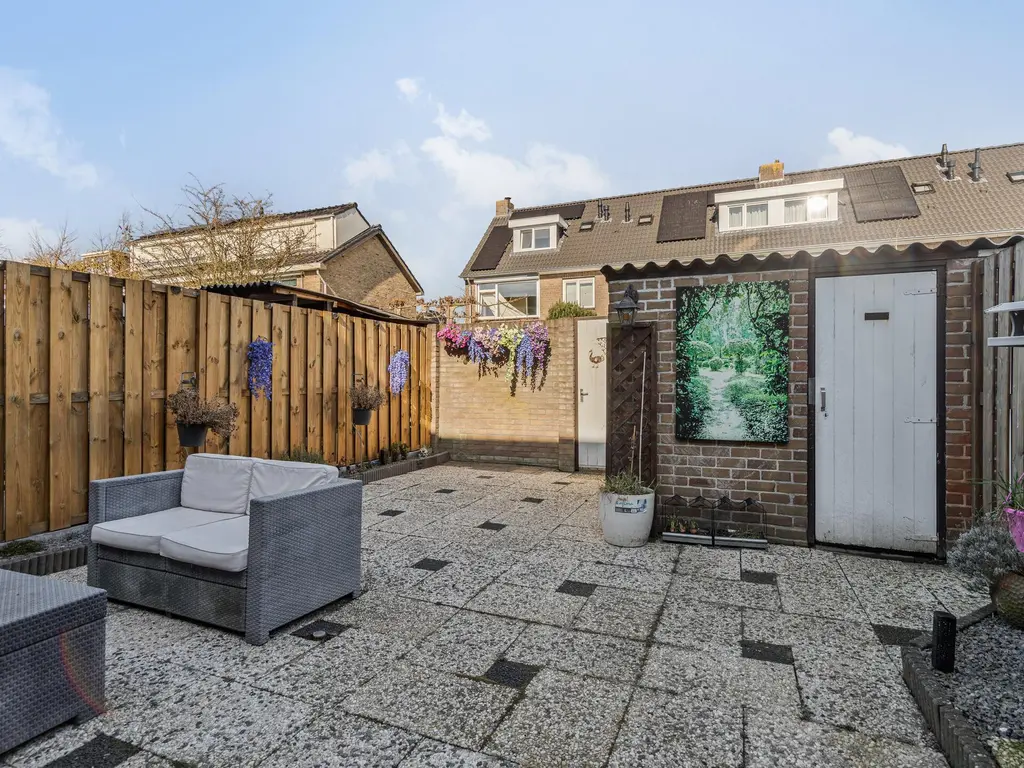 Van der Trappenstraat 25, HONSELERSDIJK