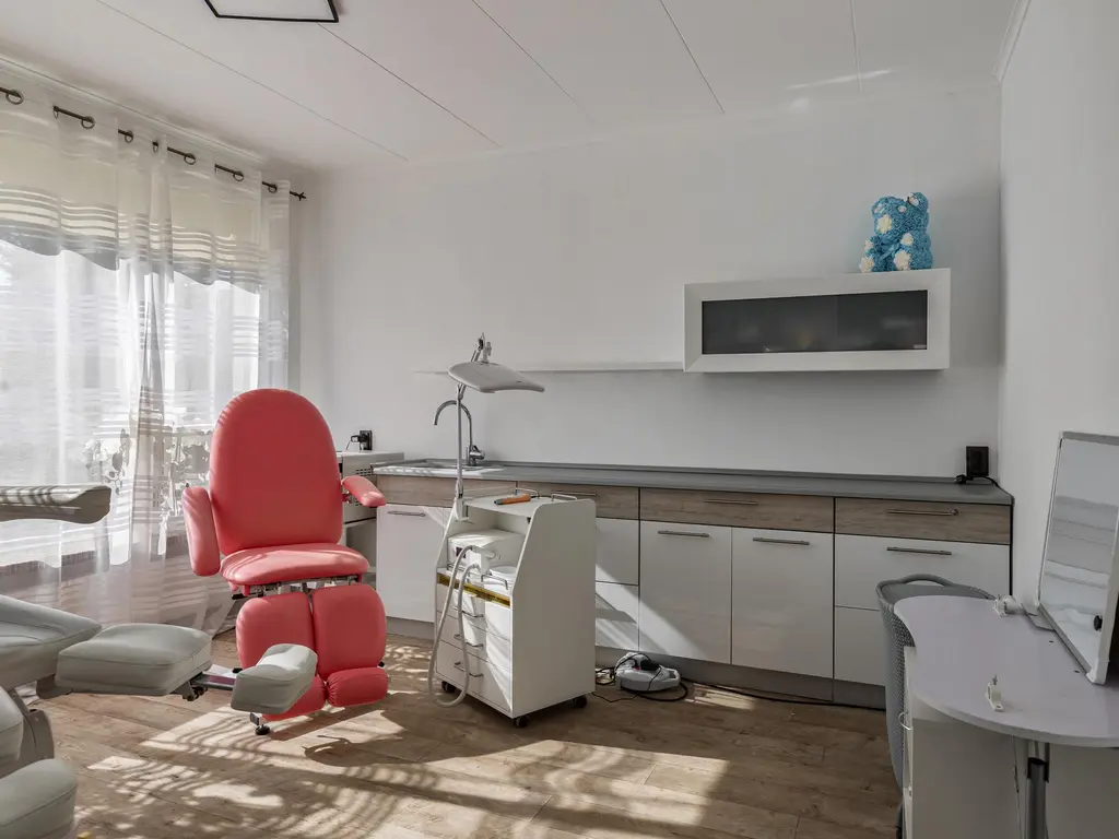Van der Trappenstraat 25, HONSELERSDIJK
