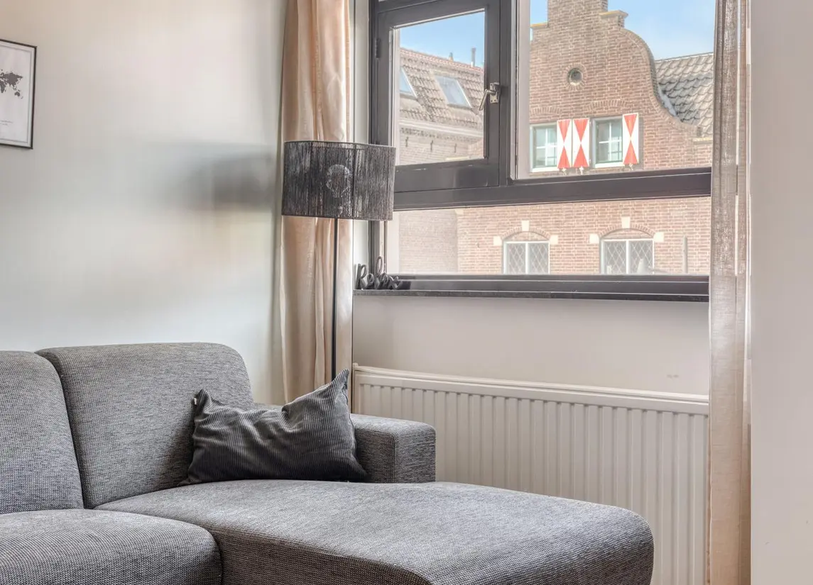 Grotestraat 232