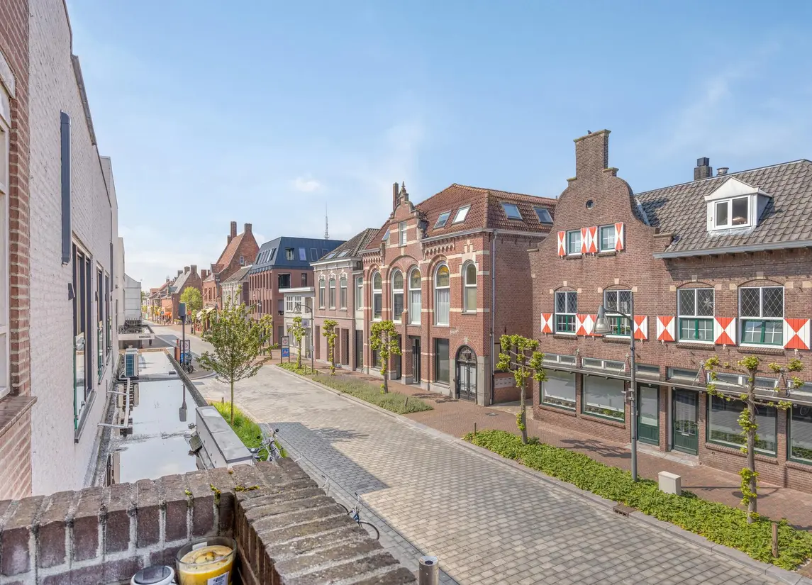 Grotestraat 232