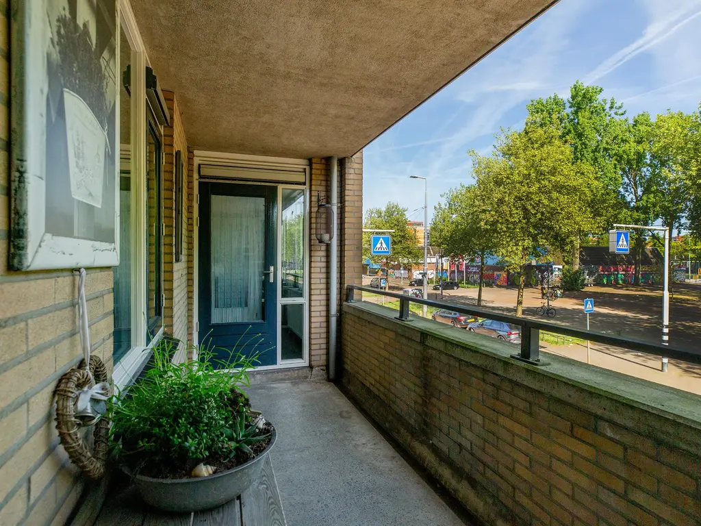 Crooswijksestraat 142, ROTTERDAM