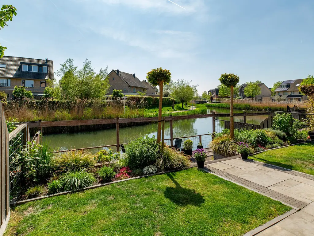 Wolvenburg 112, BARENDRECHT