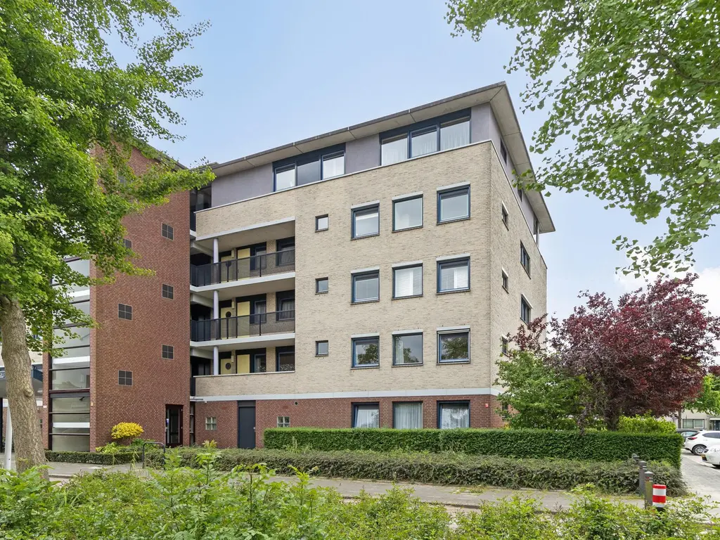 Serenadelaan 103, BARENDRECHT