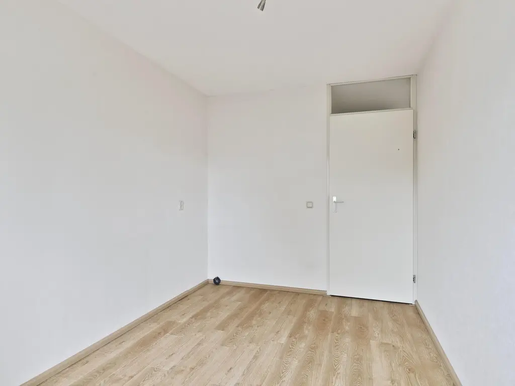 Serenadelaan 103, BARENDRECHT