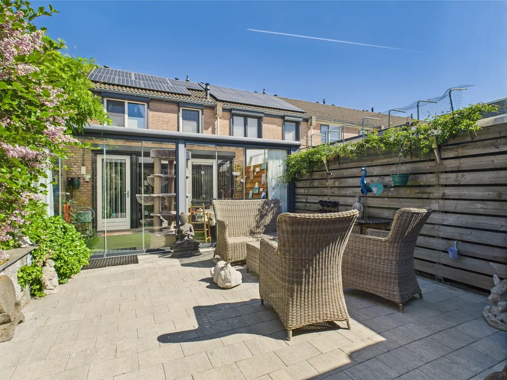 Drakenberg 17, Roosendaal