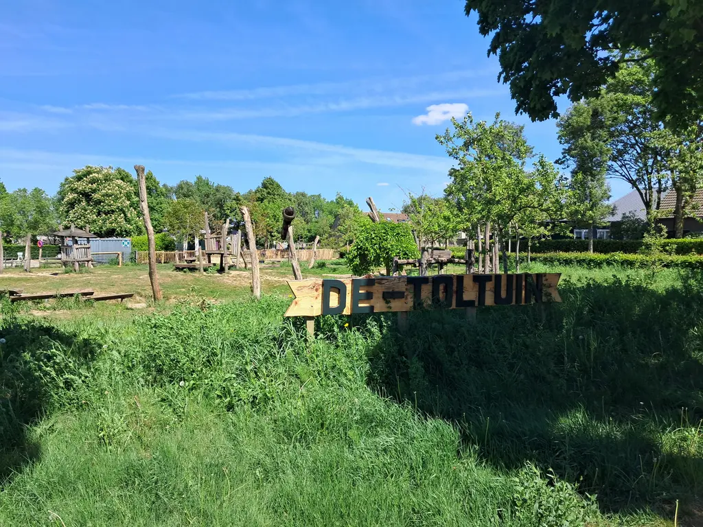 Drakenberg 17, Roosendaal