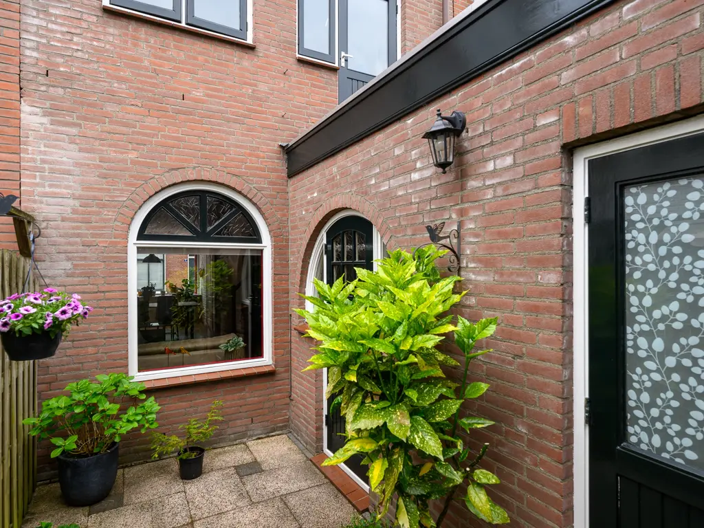 Bloemstraat 10, Leiden