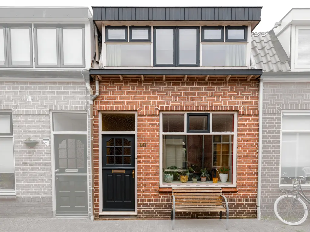 Bloemstraat 10, Leiden