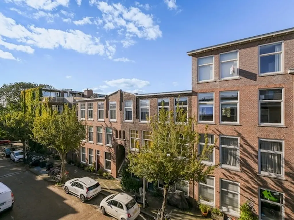 Esdoornstraat 164, Den Haag