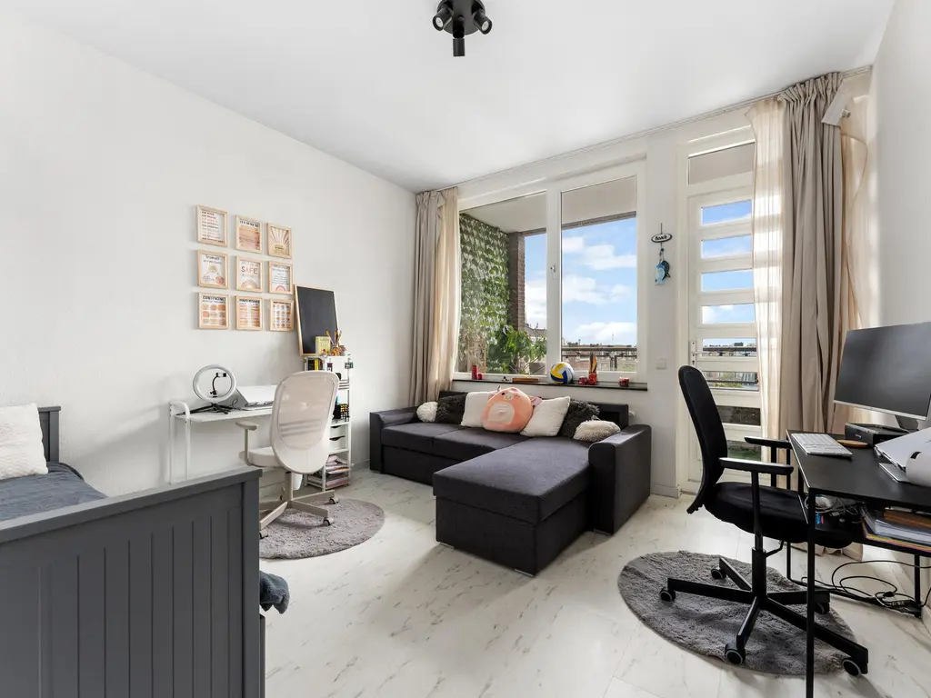 Mathenesserplein 9, ROTTERDAM