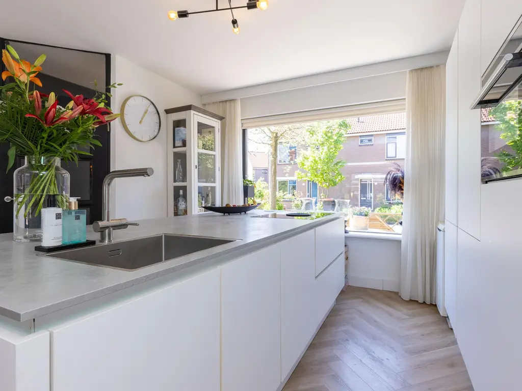 Grutto 65, Hoorn