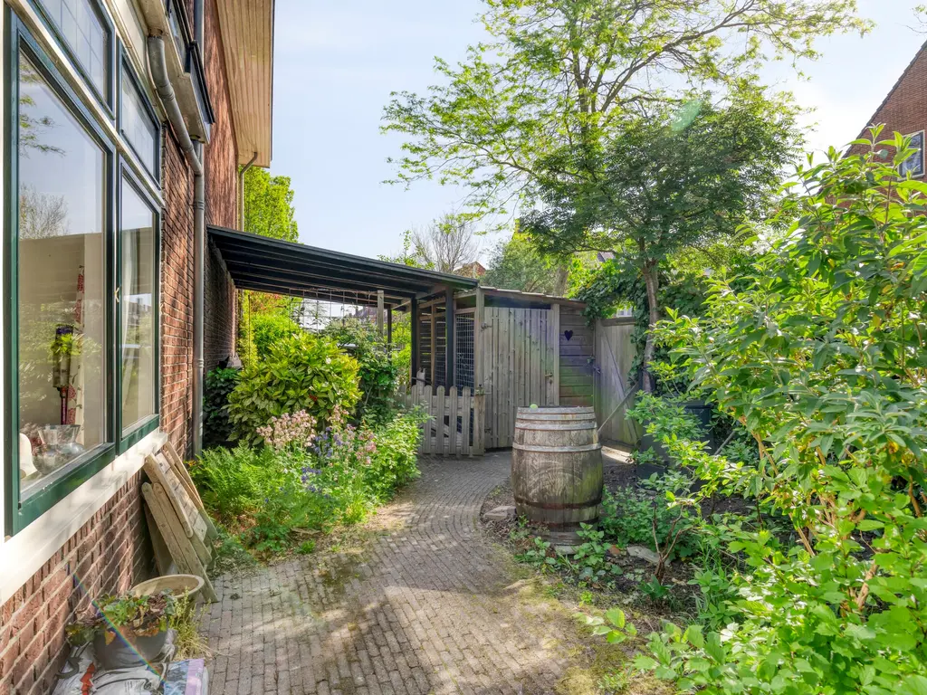 Roodenburgerstraat 51, Leiden